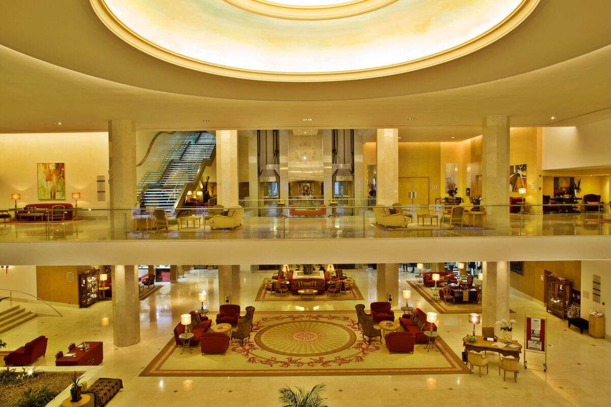 The opulent jaw dropping lobby at Hotel Cascais Miragem Health & Spa