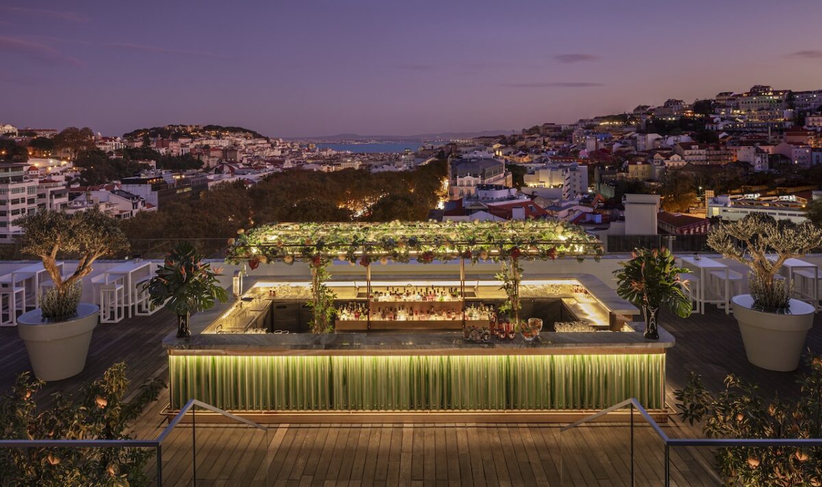 The Sky Bar at SEEN Rooftop at Tivoli Avenida Liberdade