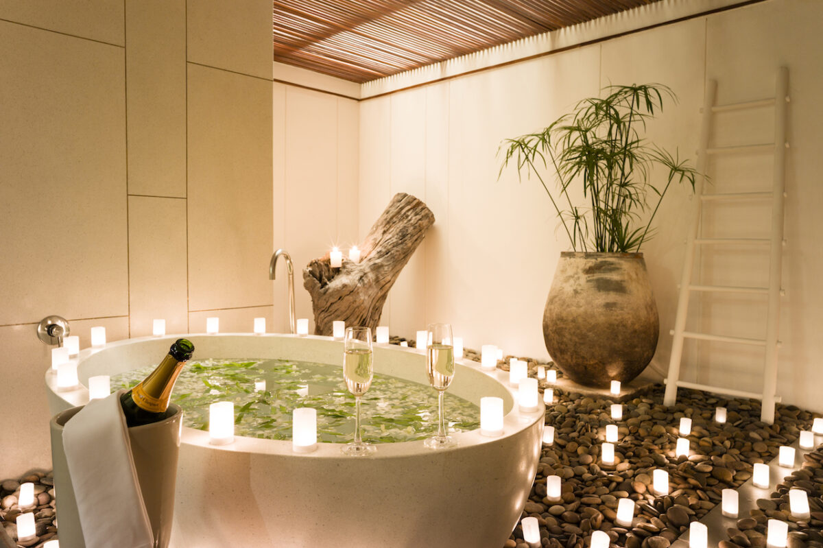 Jacuzzi pool suites at The Sarojin have indoor bath tub and outdoor jacuzzis with expansive terrace