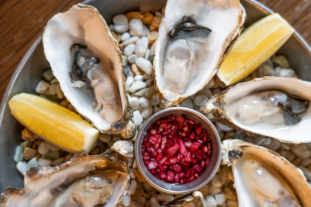 £1 oysters at Nessa - what could be better?!