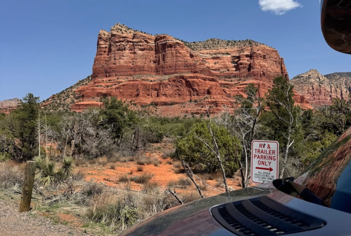 Your Blacksford RV will take you on the trip of a lifetime (Sedona - Bell Rock)