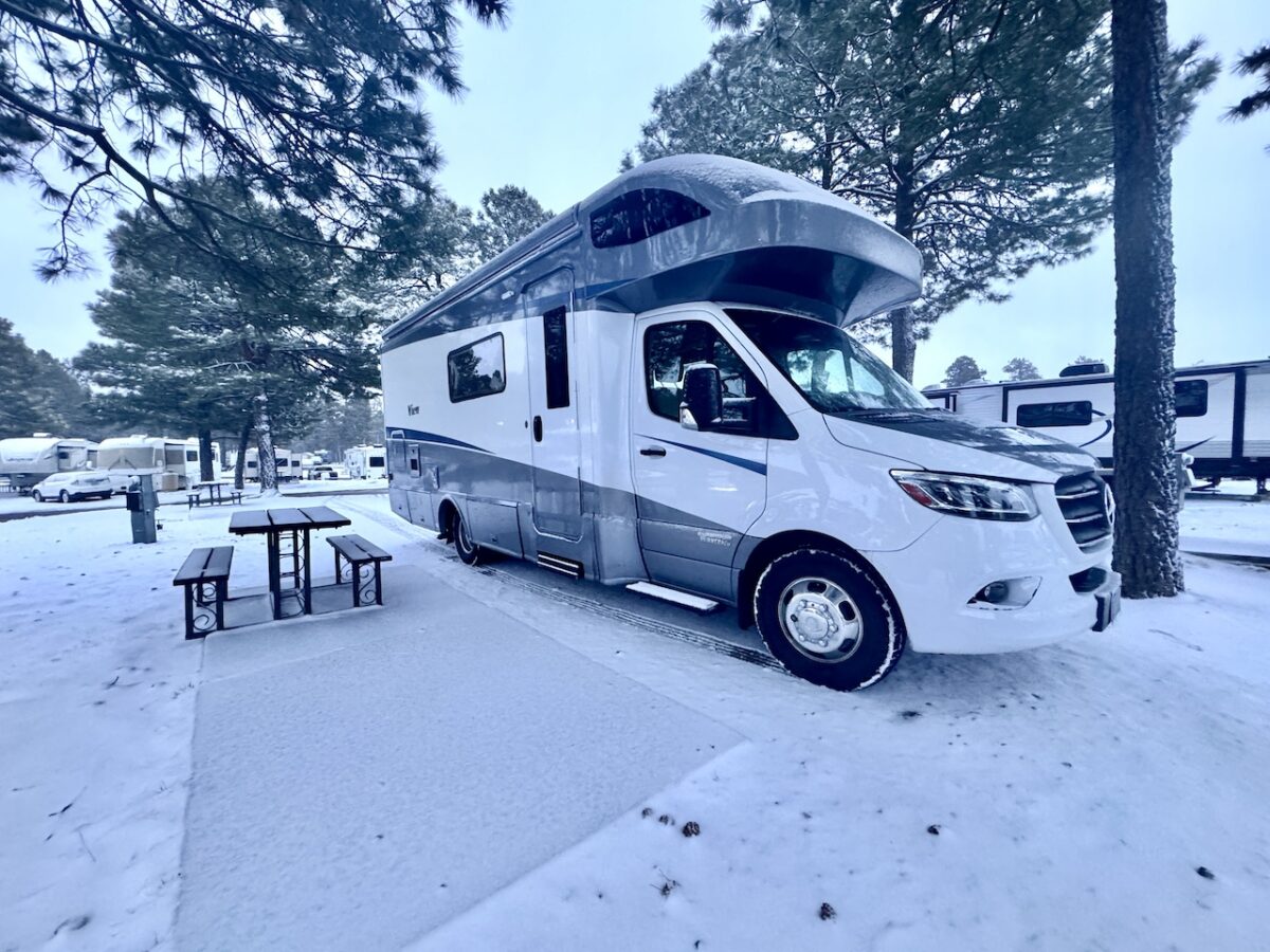 Equipped for all weather, the Winnebago View 24D is a great choice