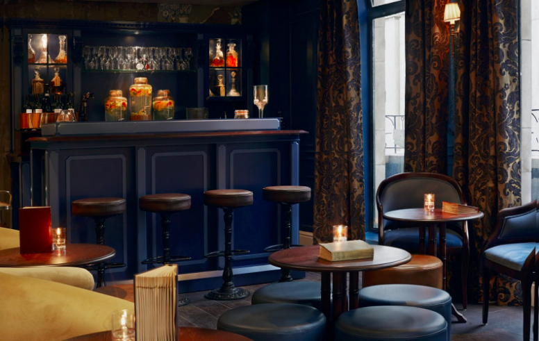 Luxe Bible Reviews Six Storeys Bar & Restaurant, Soho