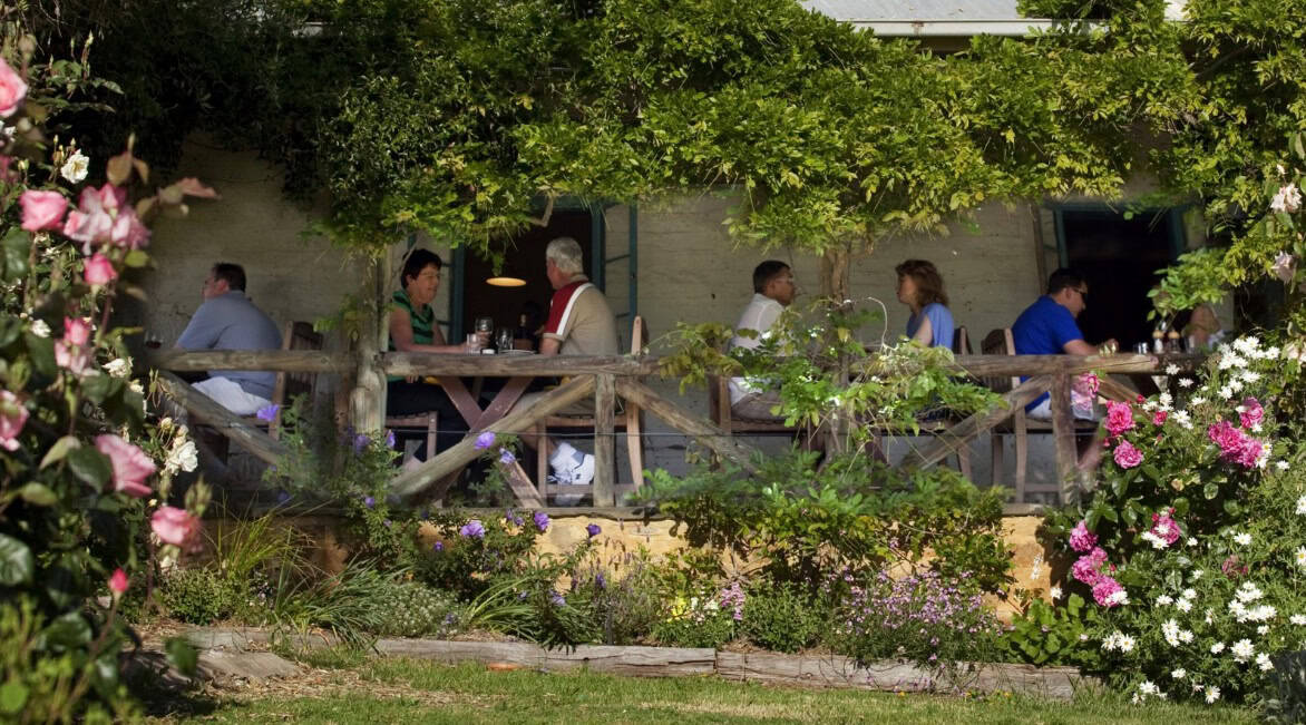 Luxe Bible's Top 5 Vineyards to Visit in South Australia: Skillogallee
