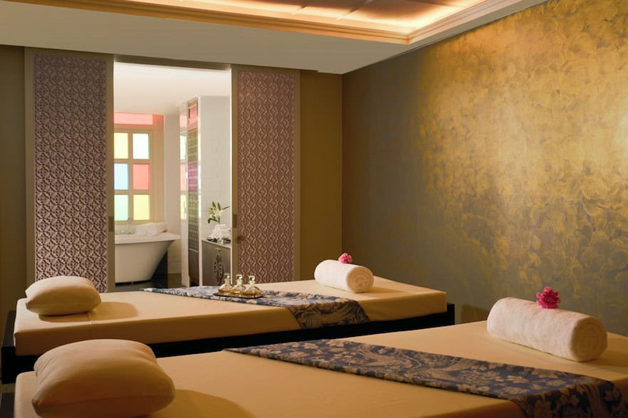 Thai Luxury - The Brand New Movenpick A Vida Spa