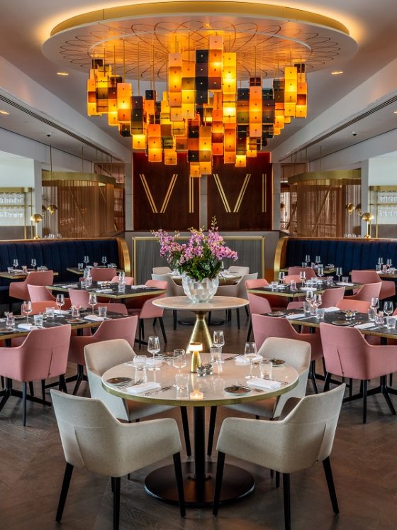 OMG, OTT & SATC all Rolled into One - VIVI Restaurant, Centre Point: Interior with Stunning Chandelier by Vibeke Fonnesberg Schmidt