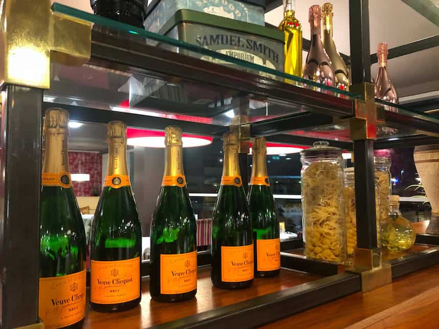 Marco's New York Italian - Media City UK: Bar