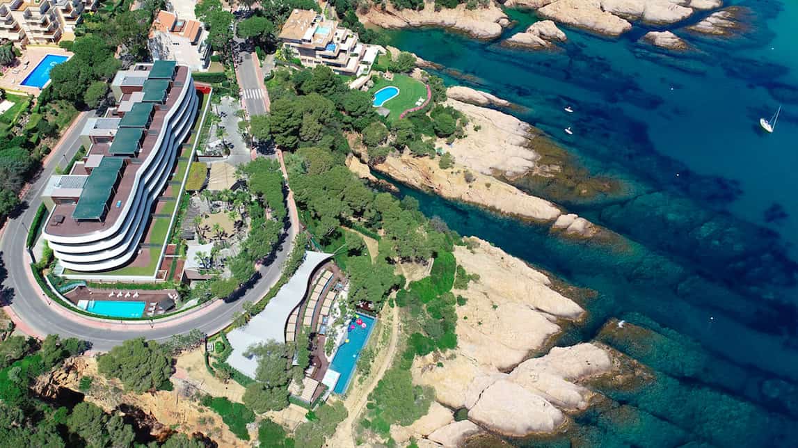 A Glamorous Getaway at The Alàbriga Hotel & Home Suites, Costa Brava: Hotel Location Overlooking the Bay of Sant Pol