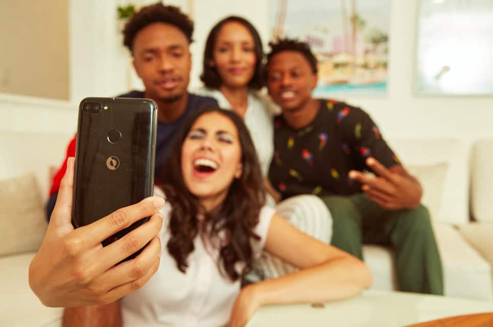 Win a ROKiT iO Pro 3D Smartphone Worth £249.99