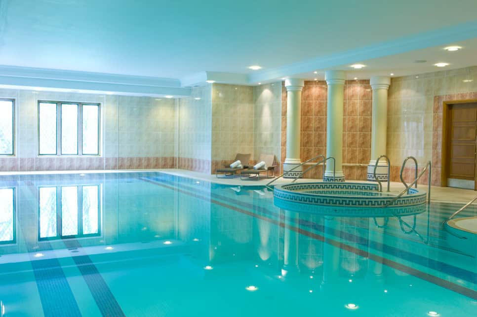 A Medieval, Majestic Moat House - New Hall Hotel & Spa: Swimming Pool