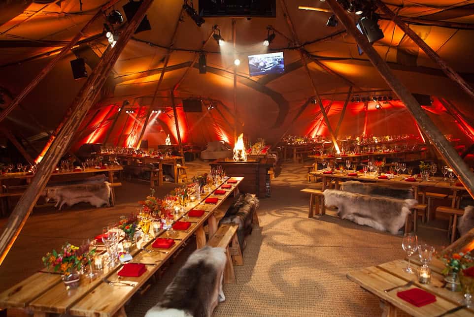 The Luxe List December 2019: Cedar and Spruce Bar + Kitchen at Hyde Park Winter Wonderland