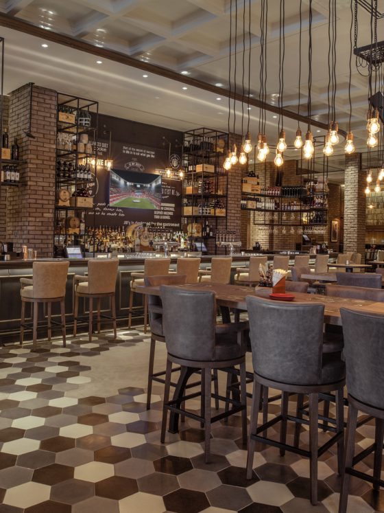 JB's Gastropub at the Amwaj Rotana JBR: Interiors