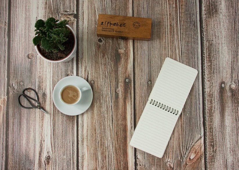 How To Create The Perfect Home Office: Keep it Green (Photo Credit: Fotownetrza, Pixabay)
