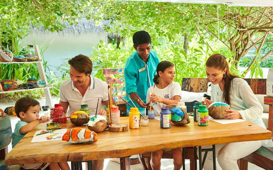 Post Lockdown - Luxurious Learning Experiences in Paradise: Get Creative in Paradise at Fairmont Maldives Sirru Fen Fushi - Family Coconut Painting