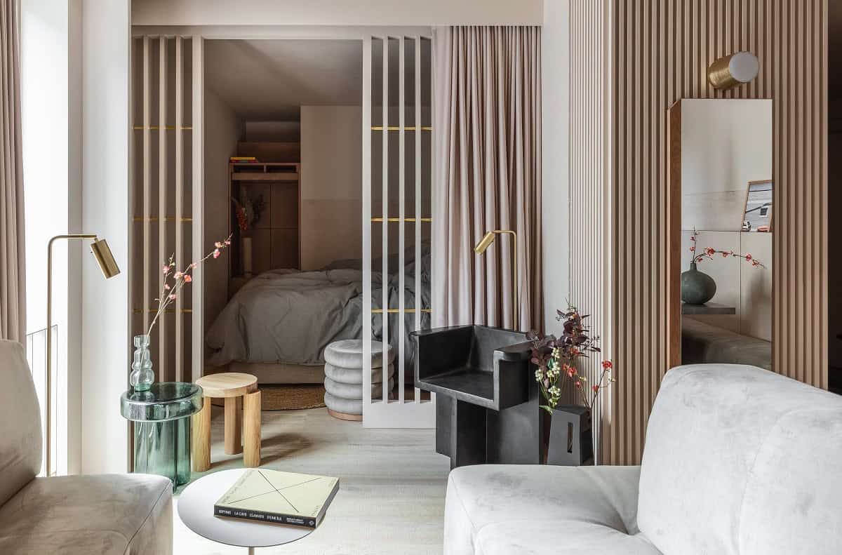 Buckle Street Studios is the newest addition to Locke Hotels' London portfolio, designed by Grzywinski + Pons (Photo Credit: Nicholas Worley)