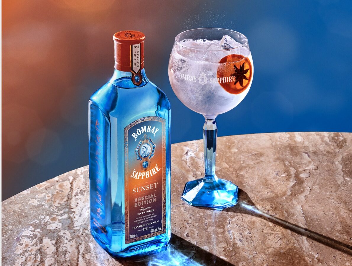 Celebrate BOMBAY SAPPHIRE Sunset this September with Cocktails and Create Masterclasses (London and Cornwall)