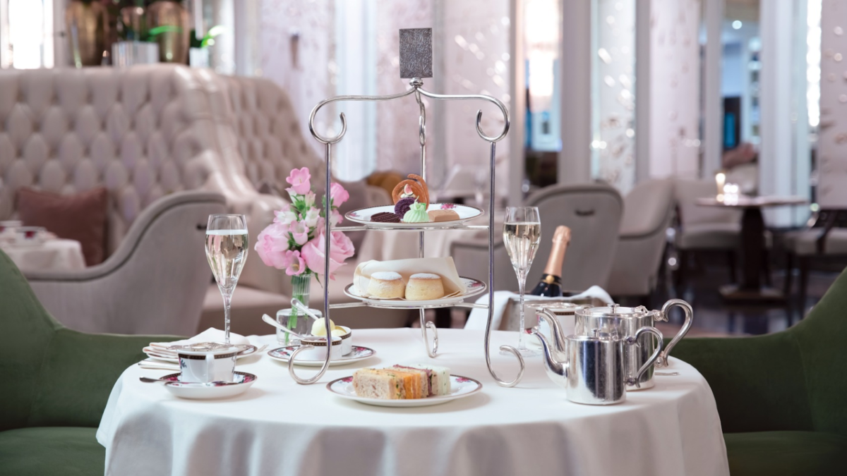 Pretty as a picture!  Afternoon Tea at The Langham is a luxurious affair this August!