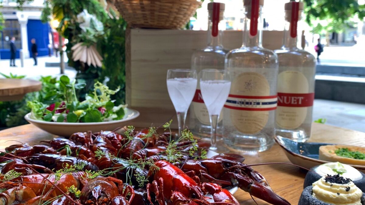 The Luxe List August 2021: Nuet Aquavit are teaming up with EKTE Nordic Kitchen for a Late Summer Crayfish Party!
