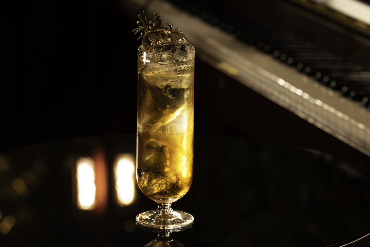 The height of sophistication - look at that cocktail!  The Hummingbird is part of Swift Soho's new menu