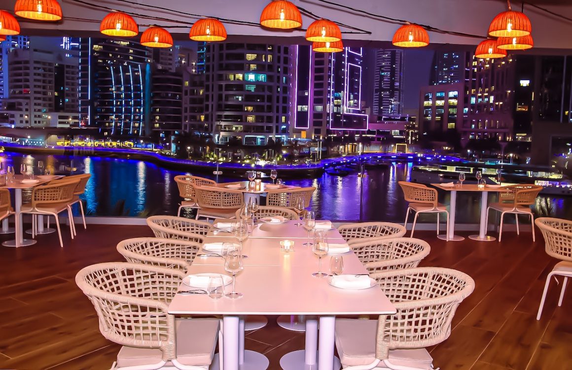 Talk about a restaurant with a view! Marina Social Dubai has a fabulous view out across the marina