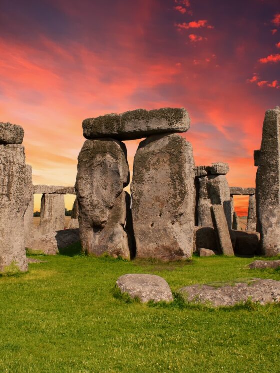 Stonehenge Image by Pete Linforth from Pixabay