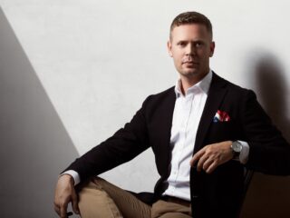 Meet Aleksandar Josipovic, a highly accomplished French entrepreneur, and marketing and sales expert, with a proven track record in the aesthetics and wellness industry.