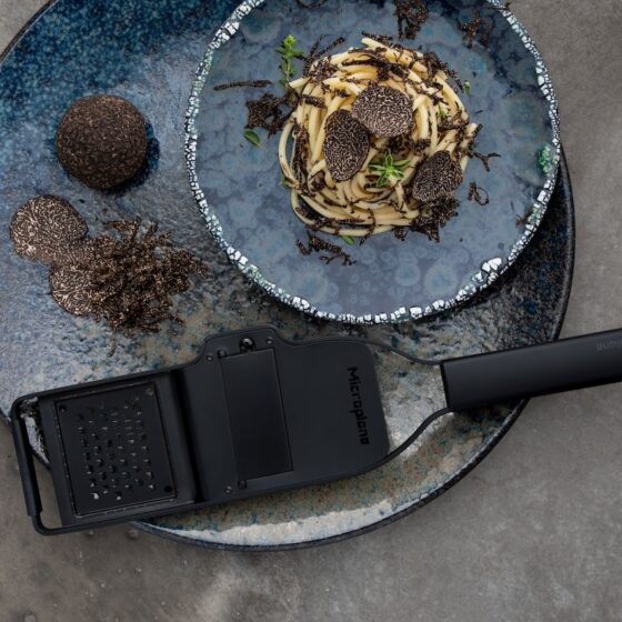 Microplane Black Sheep 2 in 1 Truffle Grater