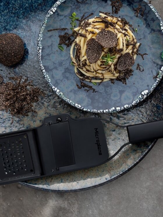 Microplane Black Sheep 2 in 1 Truffle Grater