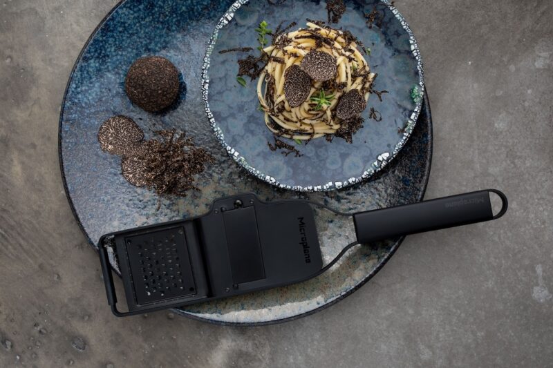 Microplane Black Sheep 2 in 1 Truffle Grater