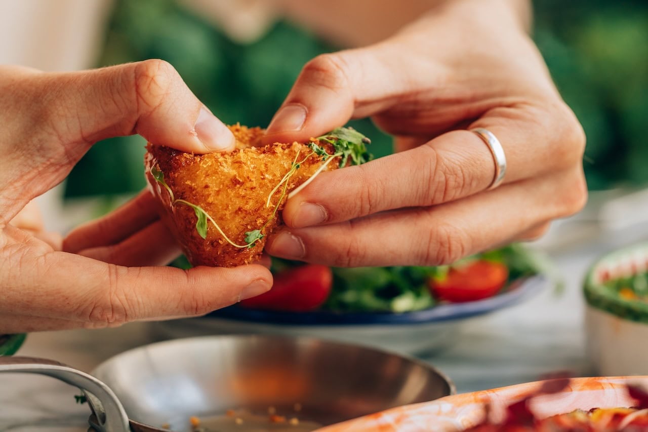 Delightful bundles of parmesan and fontina cheese arancini at Como Garden!