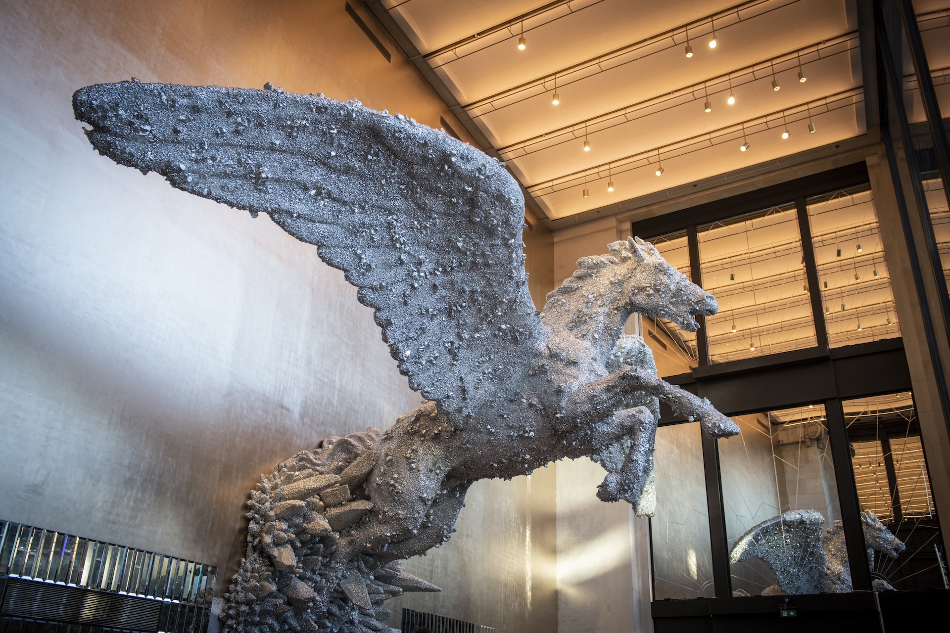 The incredible statue by Damien Hirst makes this restaurant an Instagram dream!