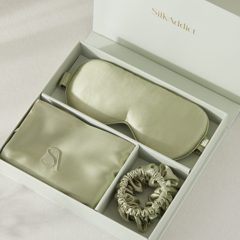 For the friend who likes her little luxuries - the Mulberry Silk Gift set in olive green from Silk Addict