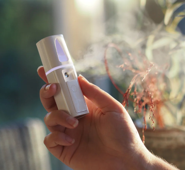 Enjoy Alexandra Kay aromatherapy on the go (from the GREEN PEOPLE website)