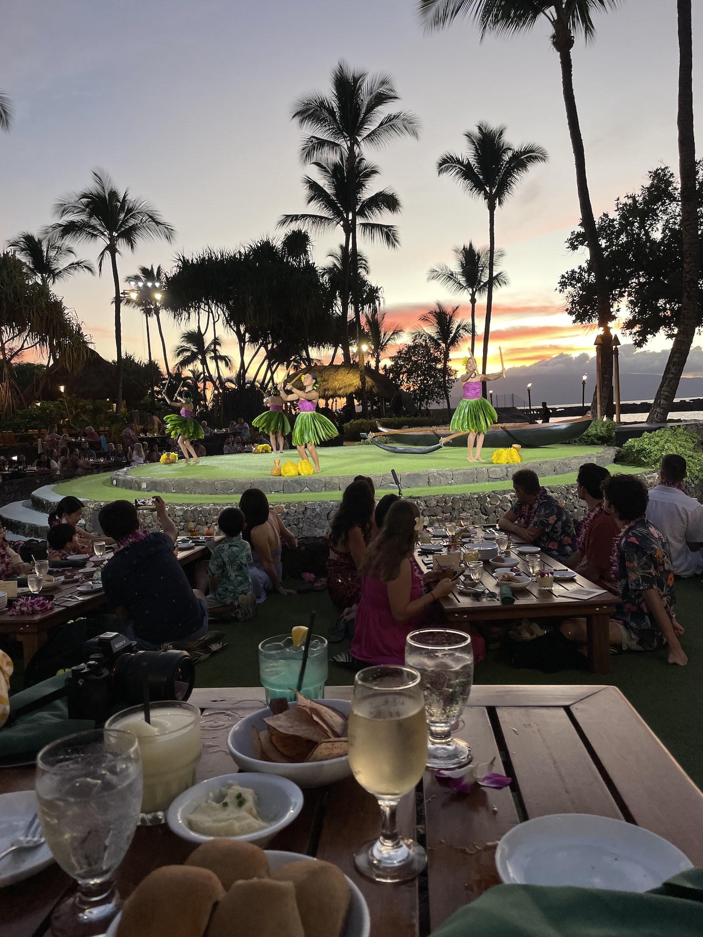 Experience the Old Lahaina Lū‘au (Maui)