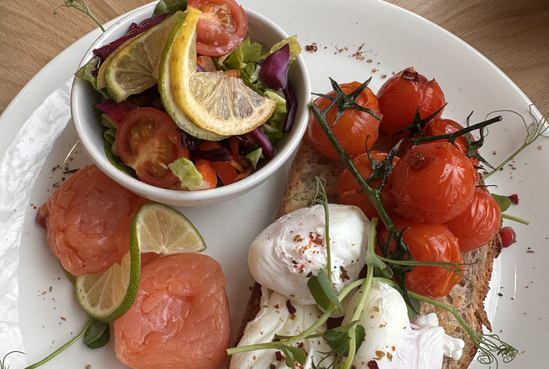 brunch at Brags & Brams - sourdough topped with poached egg and tomatoes