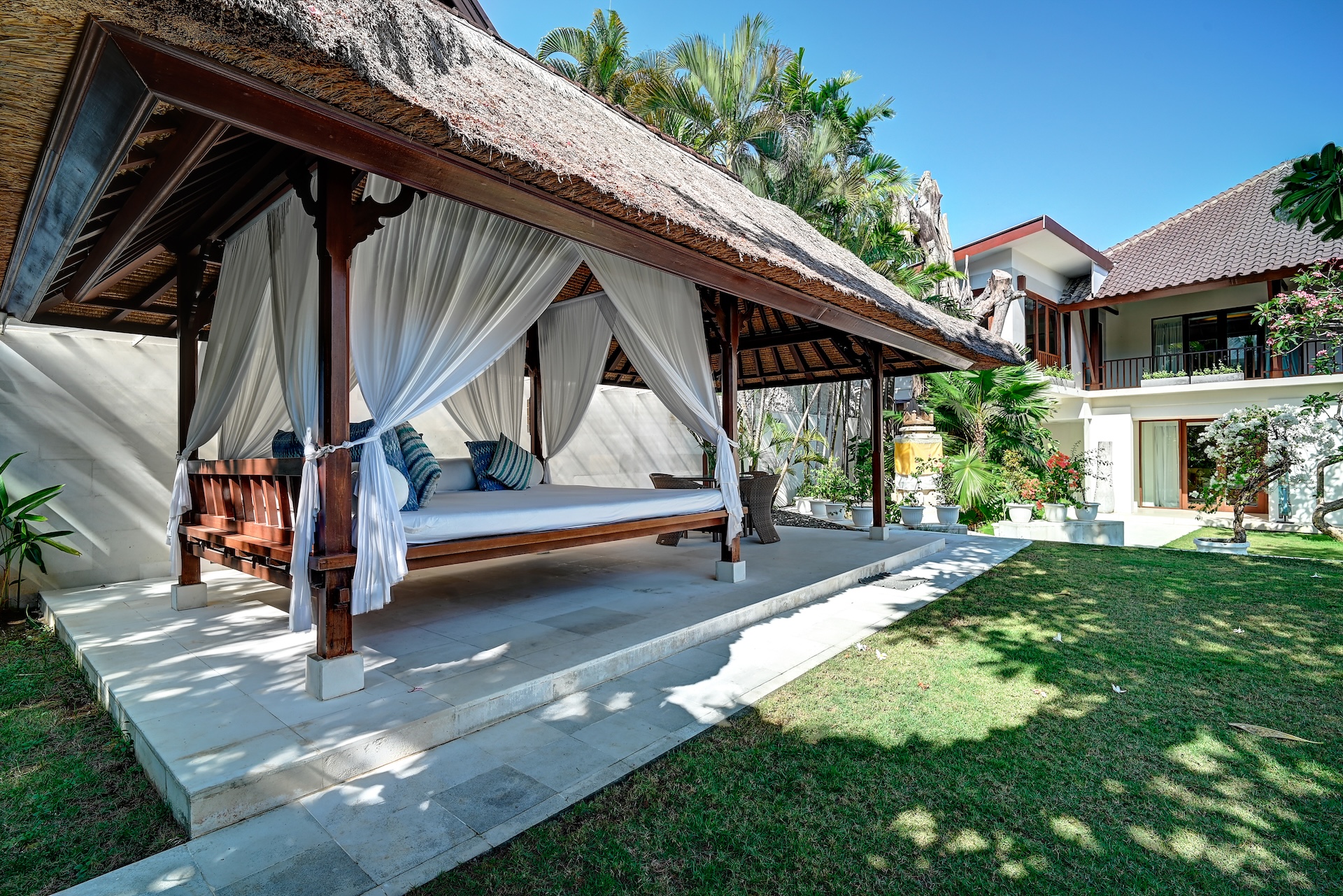 The shaded bale provides the perfect spot for a mid-afternoon massage away from the blistering heat of the Bali sun